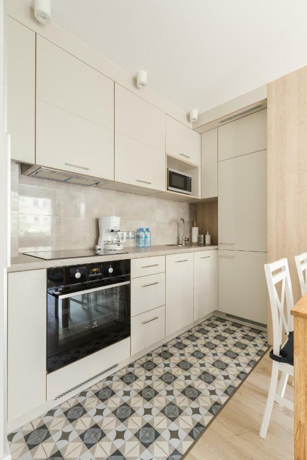 דירות גדינייה Apartament Downtown מראה חיצוני תמונה